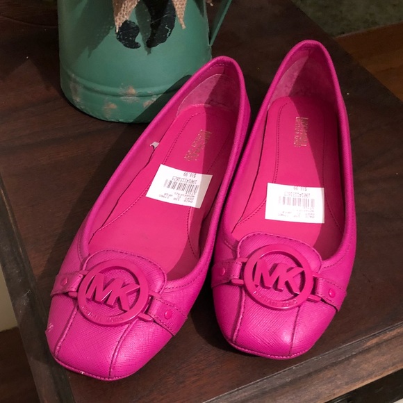 hot pink flat womens shoes